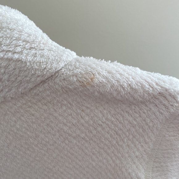 Patagonia Cream Pullover - Picture 3 of 4